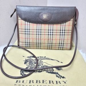 100% Authentic burberrys Vintage Nova Check Crossbody